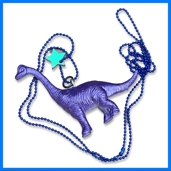 Long Dinosaur Necklace - blue ball chain and metallic purple dinosaur - Picture 3 of 4